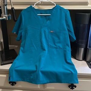 Womens large teal fig scrubs